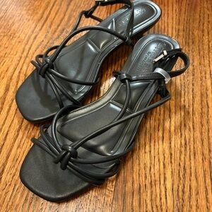 Windsor Chic Black Knotted Sandals